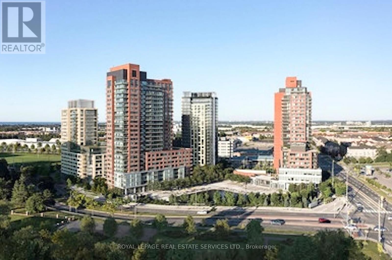 Property Photo:  25 Kitney Drive 423  ON L1S 4S4 