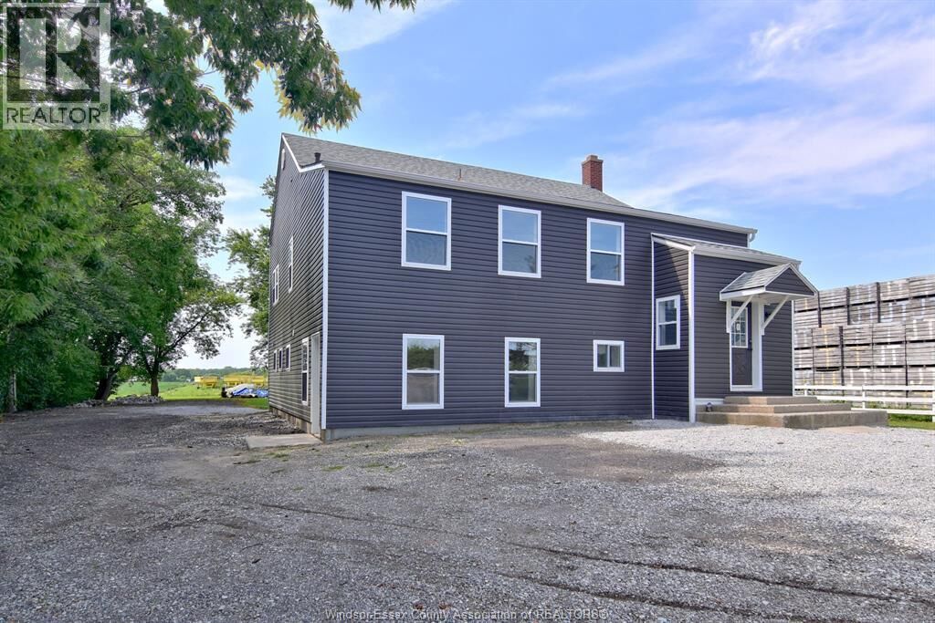 Property Photo: 1502 Mersea Rd D ON N8H 3V4