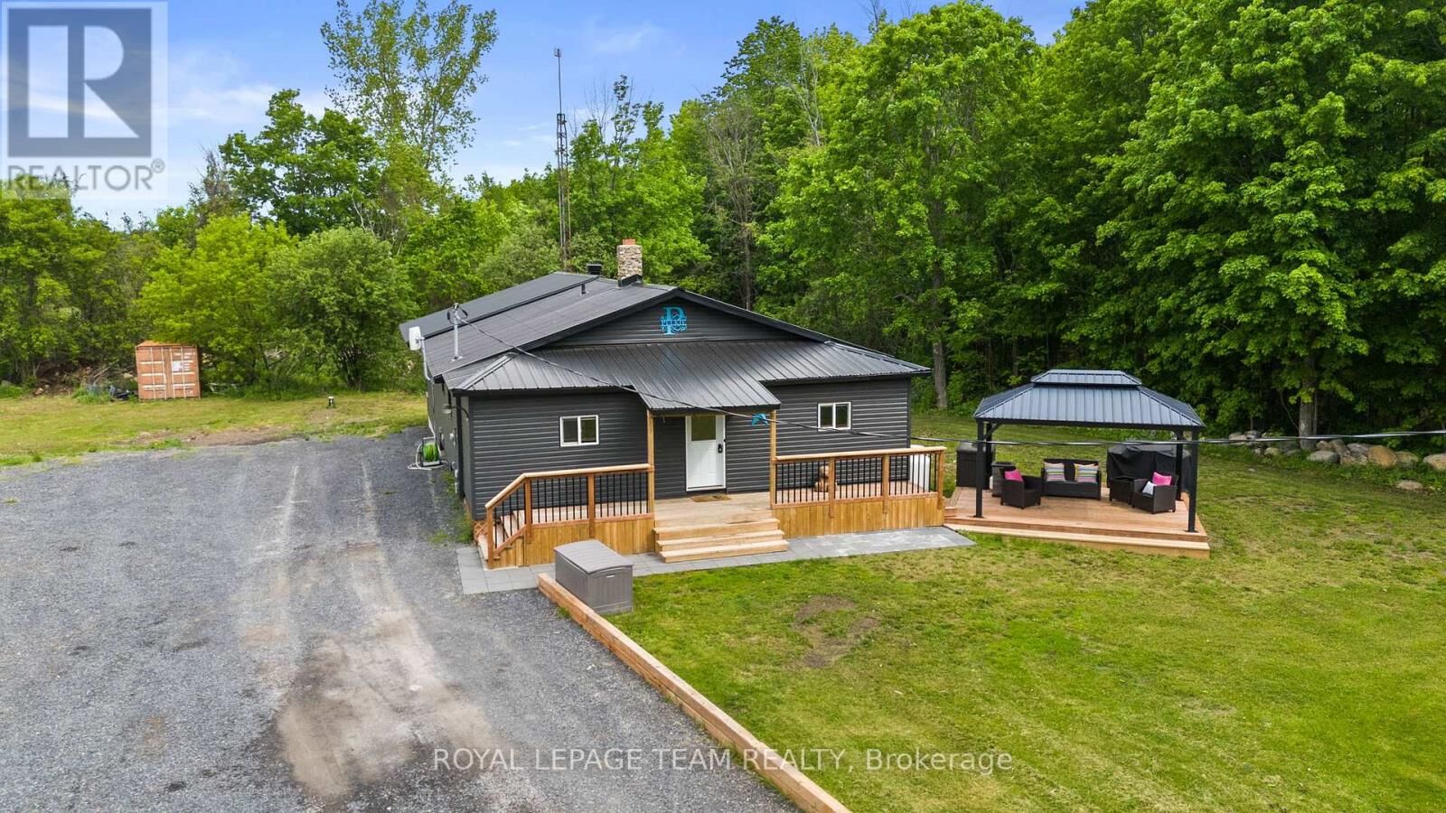 Property Photo:  16509 Cedarvale Road  ON K0C 1Y0 