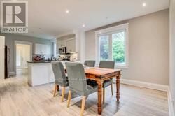 Photo de la propriété:  52 Kenwood Avenue  ON M6C 2R9 