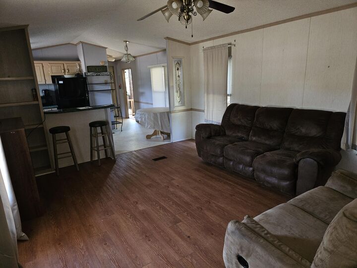 Property Photo:  1710 Hwy 2  FL 32464 