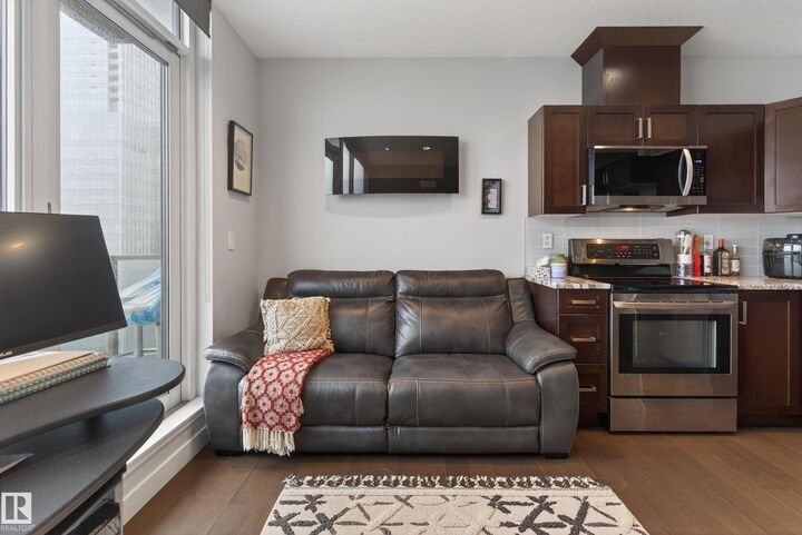 Property Photo:  10238 103 Street NW 2804  AB T5J 0G6 