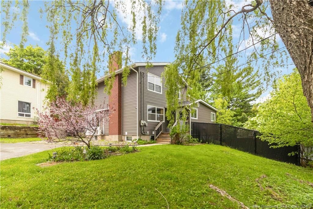 Property Photo:  807 Smythe  NB E3B 3G6 