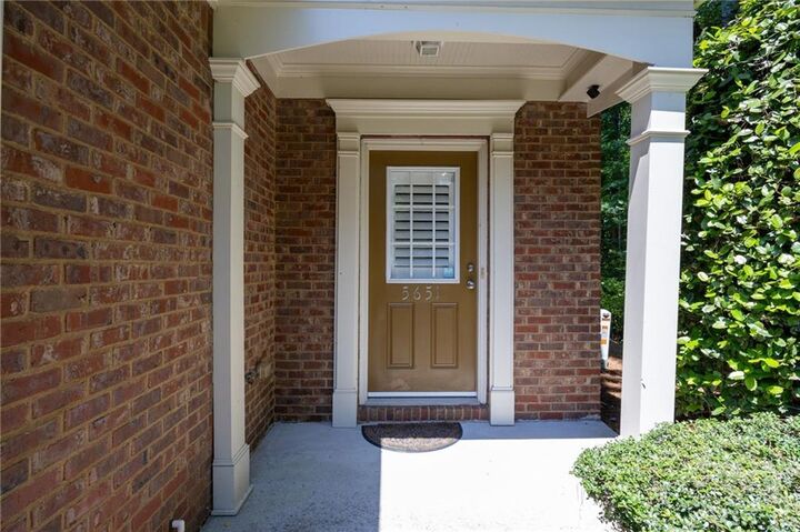 Property Photo:  5651 Ridgedale Trace  GA 30126 