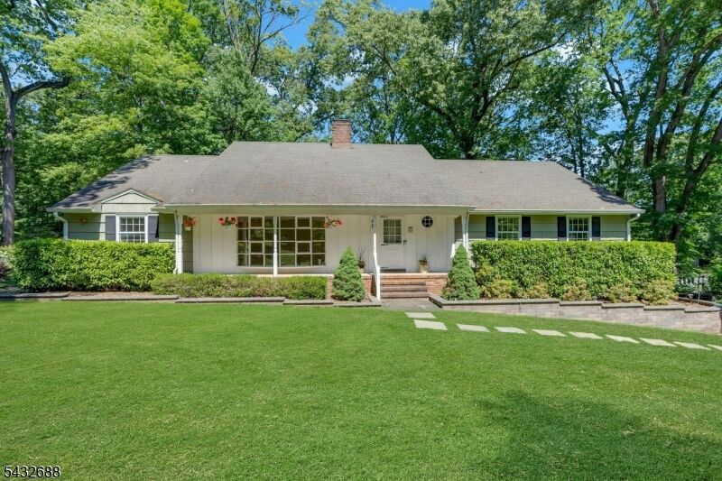 Property Photo:  35 Manor Dr  NJ 07920 