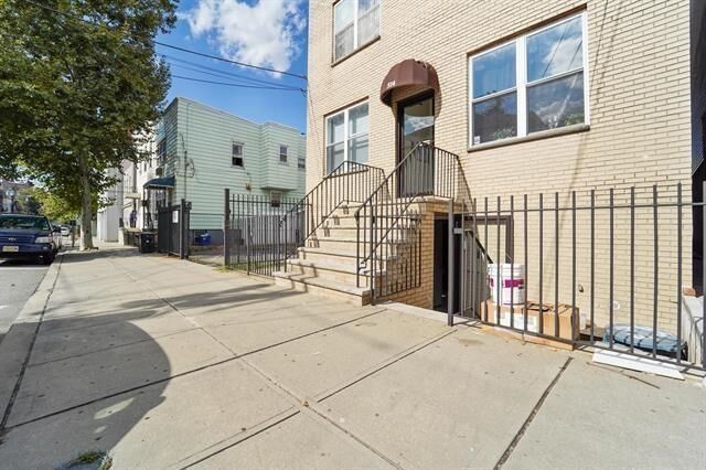 Property Photo:  514 4th St 3  NJ 07087 