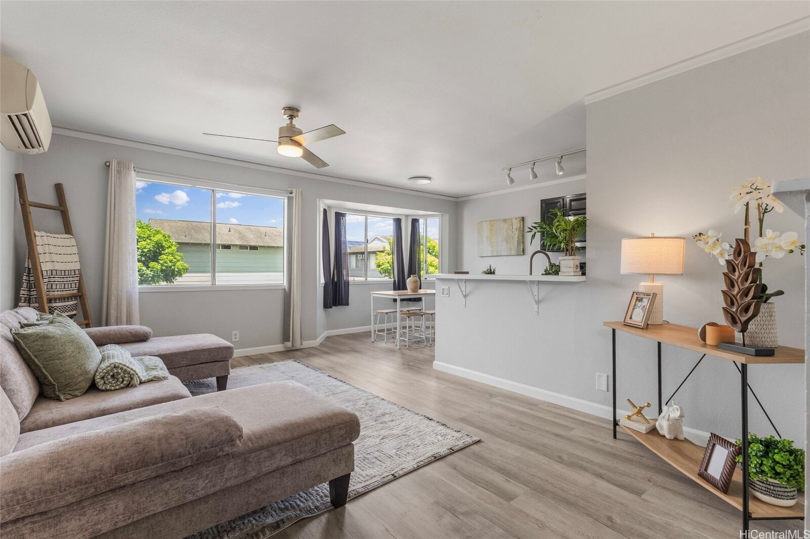 Property Photo:  91-1033 Hoomaka Street 66  HI 96706 