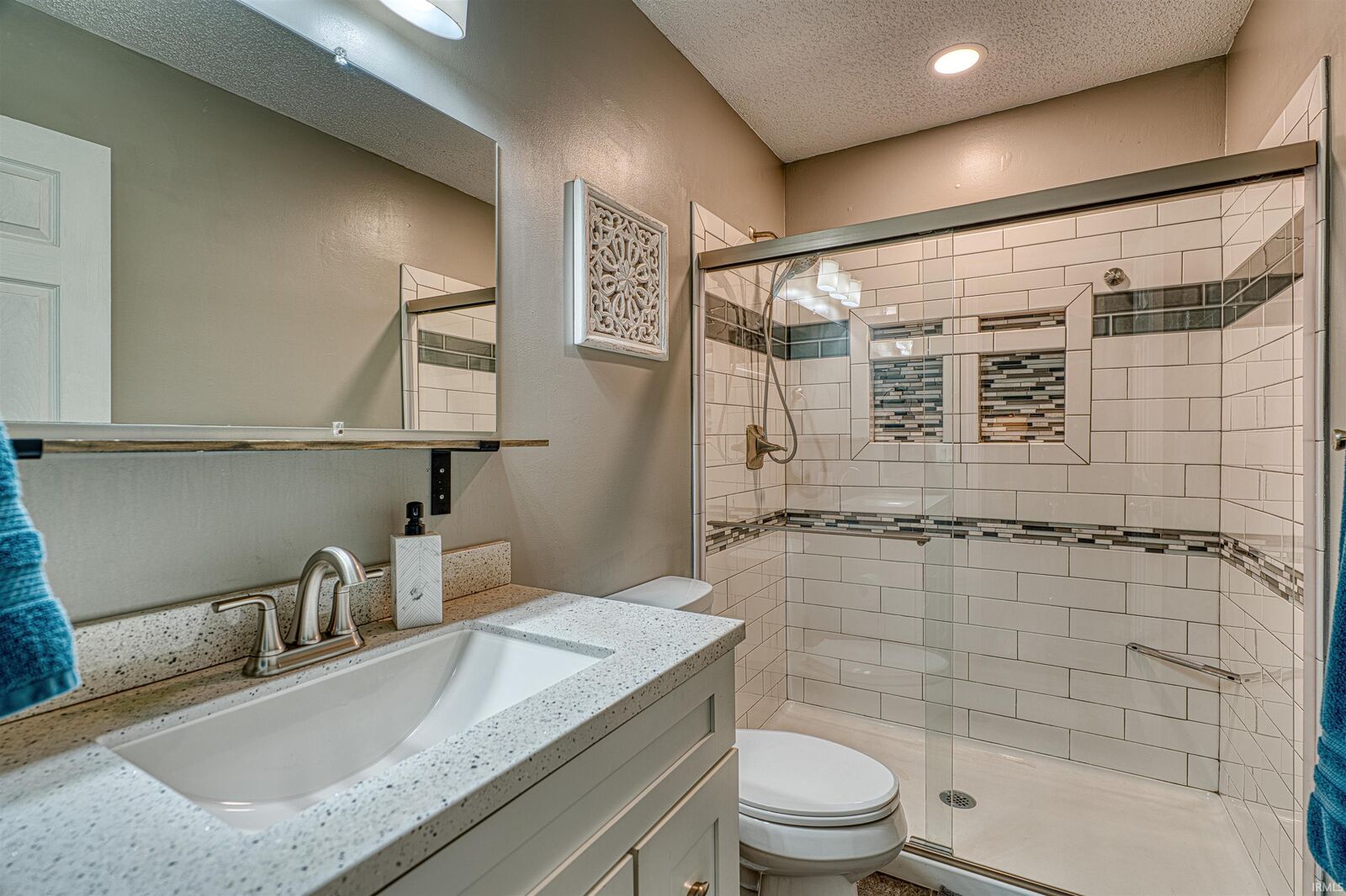 Property Photo:  2651 Saratoga Drive  IN 47715 