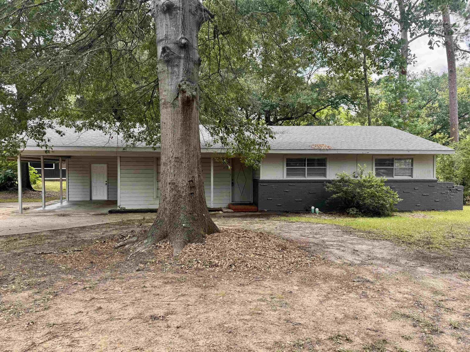Property Photo:  212 Greenwood St.  TX 75964 