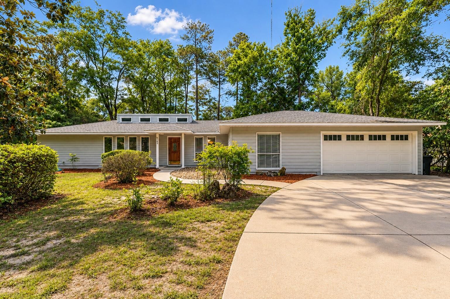 Property Photo:  6103 NW 52nd Terrace  FL 32653 