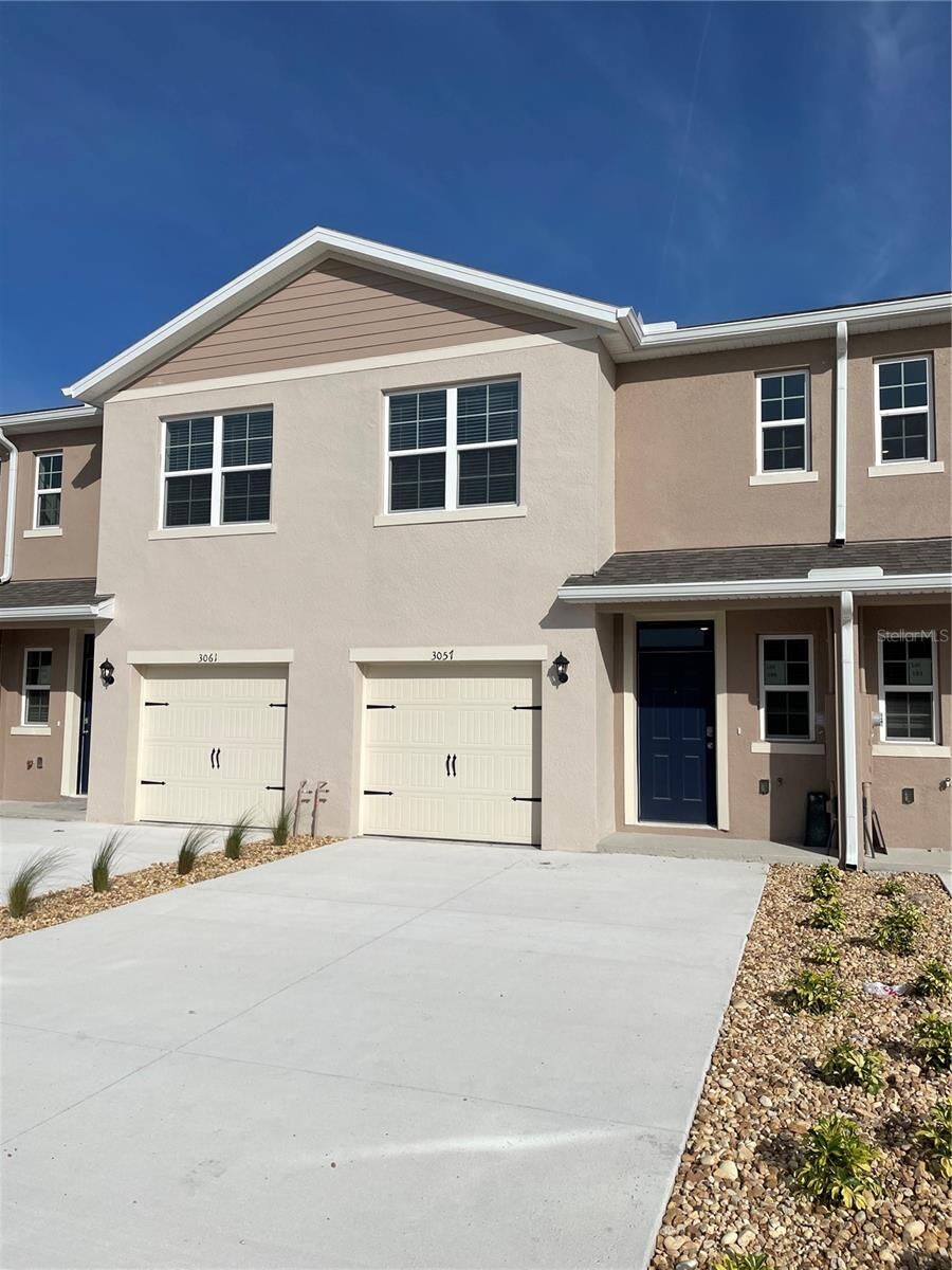 Property Photo:  3057 Canary Avenue  FL 33837 