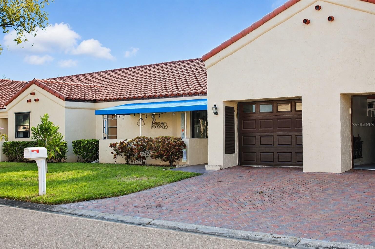 Property Photo: 8804 40th Lane N FL 33782