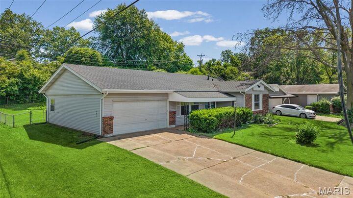 Property Photo:  11790 New Halls Ferry Road  MO 63033 
