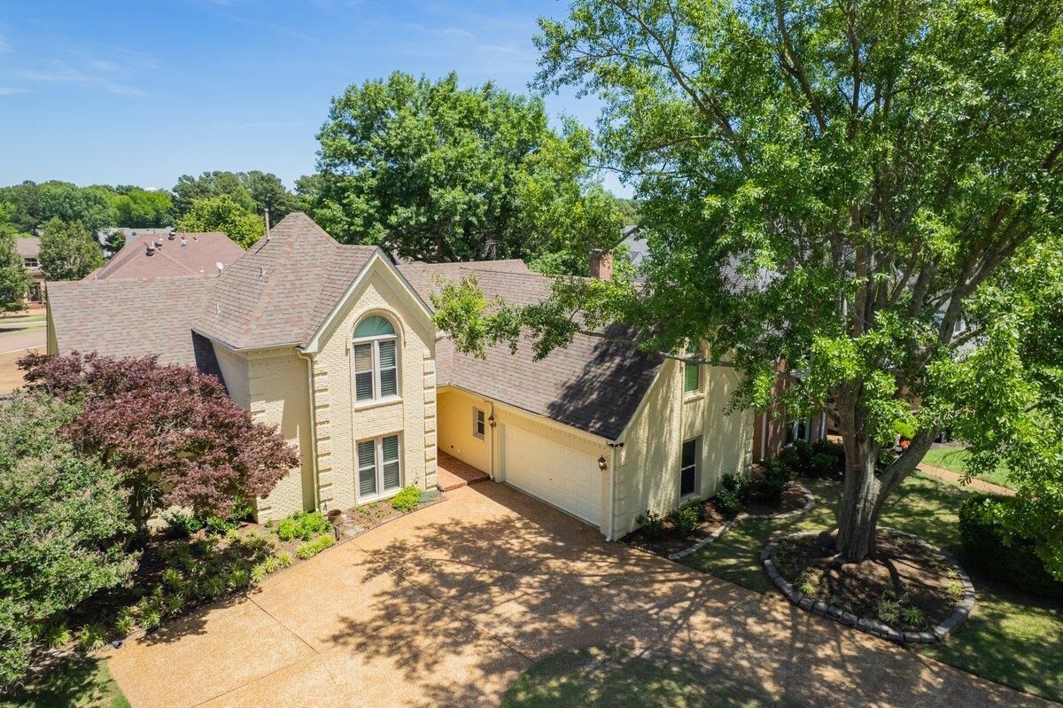 Property Photo:  8846 Darby Dan Ln  TN 38138 
