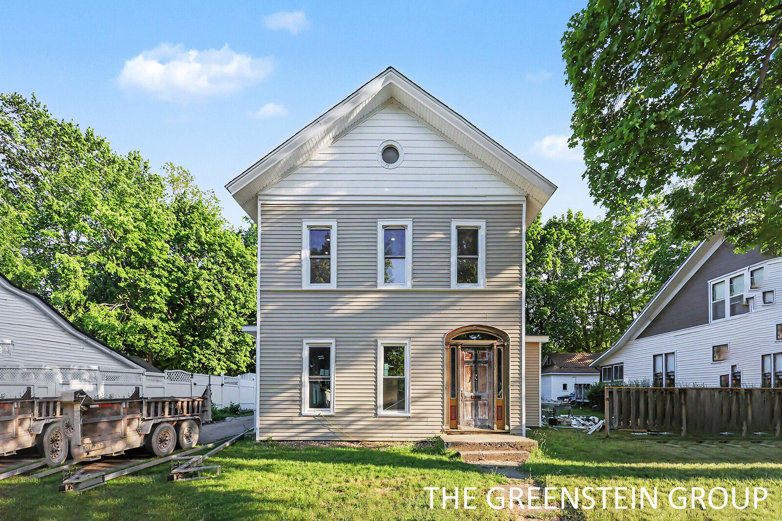 Property Photo: 215 W Grove Street MI 48838