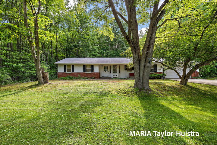 Property Photo: 17690 Jordan Lane MI 49456