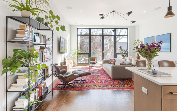 Property Photo:  1018 N Wood Street 3  IL 60622 