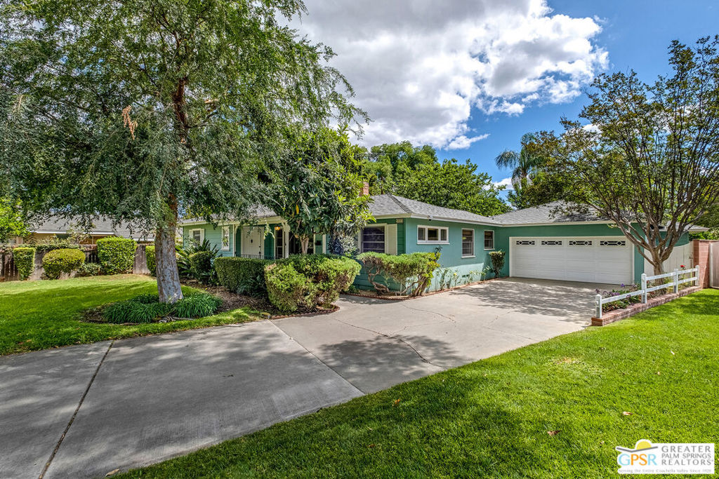 Property Photo: 3925 Aden Way CA 92504