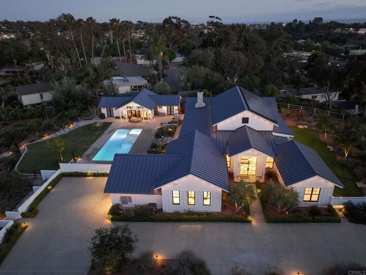 Property Photo:  41-639 Quail Gardens Lane  CA 92024 