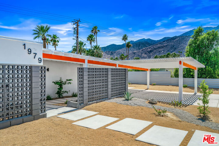 Property Photo:  1979 E Alejo Road  CA 92262 