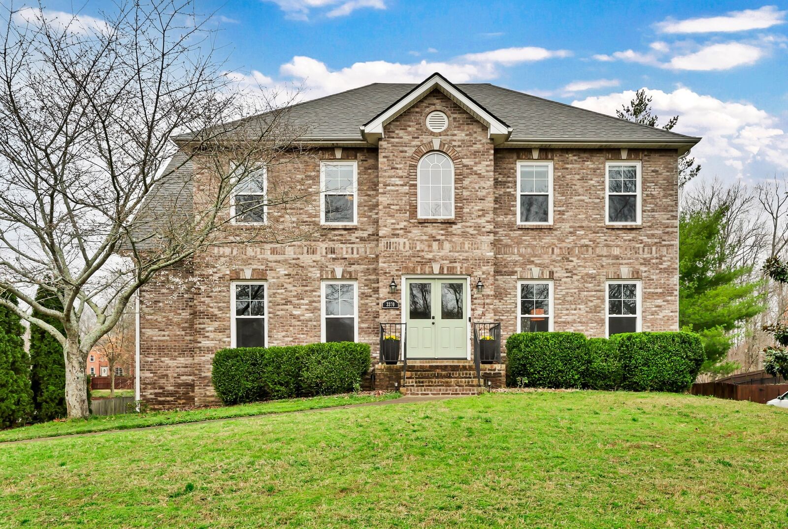 Property Photo: 3370 Sheffield Way TN 37043