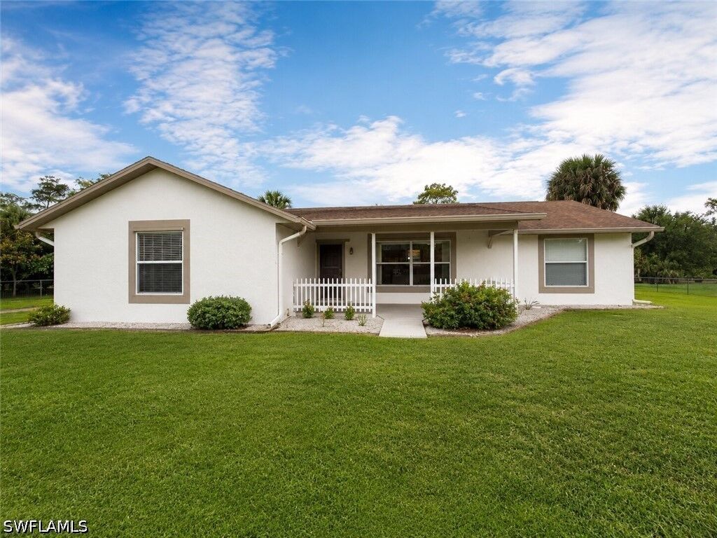 Property Photo:  381 17th Street SW  FL 34117 