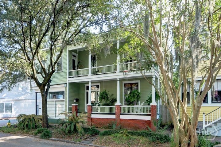 Property Photo:  305 W Duffy Street W C  GA 31401 