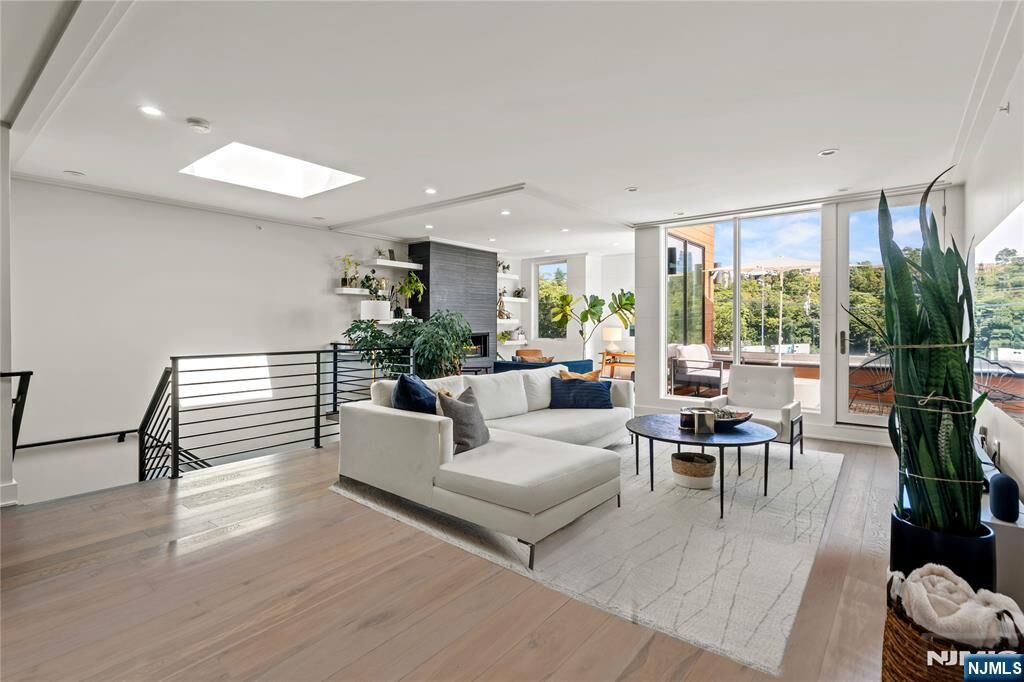 Property Photo:  367 Park Avenue  NJ 07086 