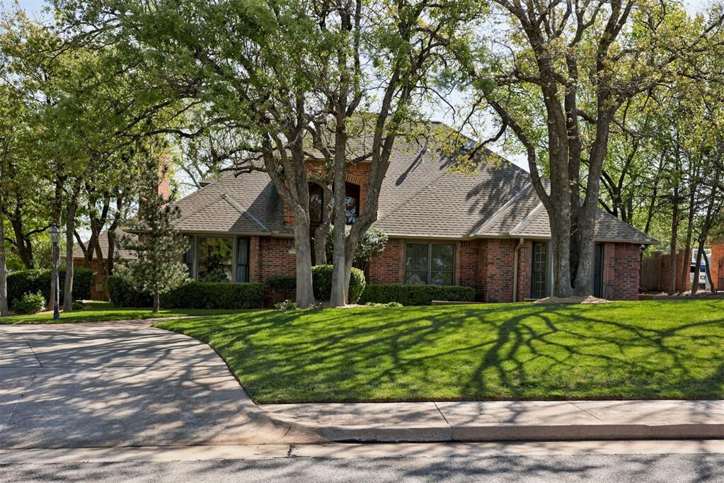 Property Photo: 3408 Rena Dawn Lane OK 73013