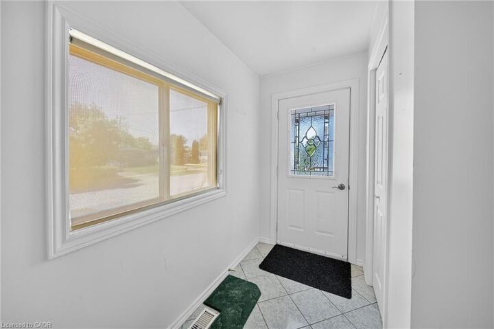 Property Photo:  55 Merigold Street  ON L2S 2N6 