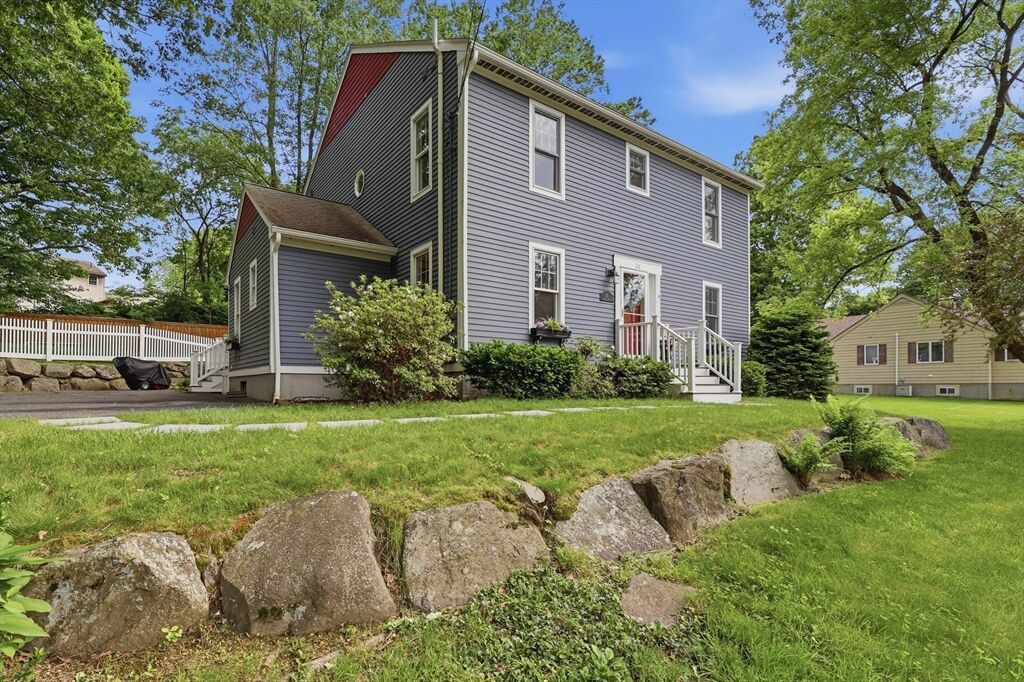 Property Photo: 28 Modoc Street MA 01604