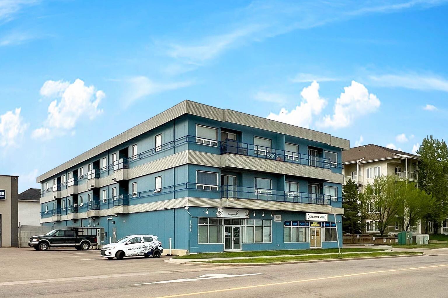 Property Photo:  8026 Franklin Avenue 202  AB T9H 5K3 