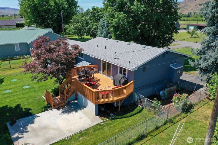 Property Photo: 22 Weatherstone Road WA 98841