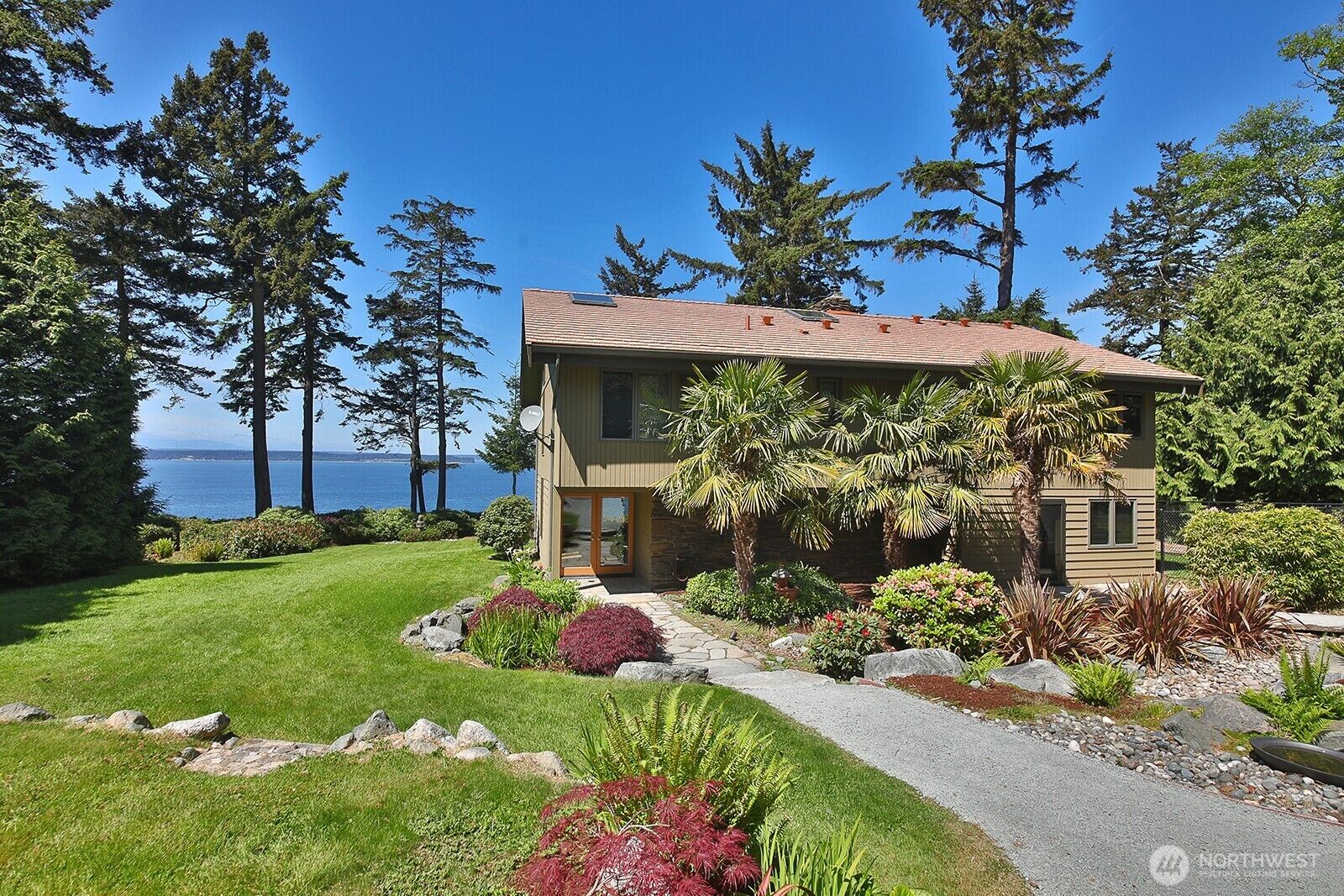 Property Photo:  3146  Spahr Road  WA 98253 