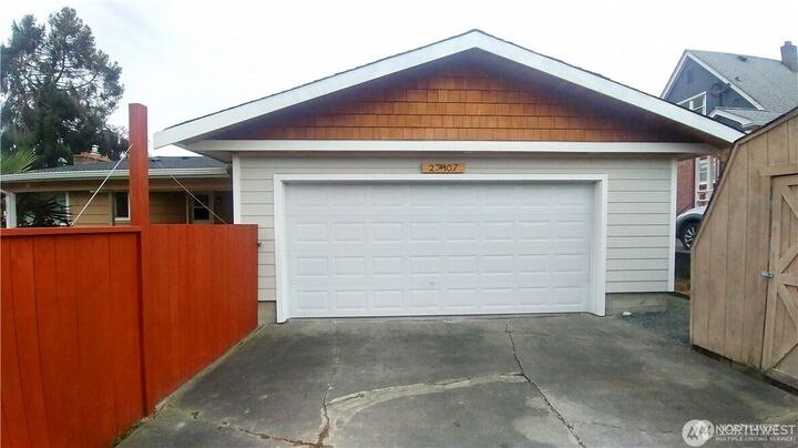 Property Photo: 27407 Cedarhome Road WA 98292