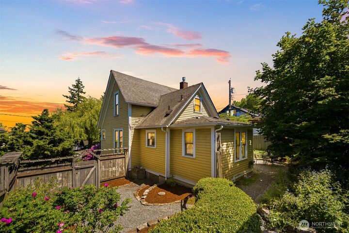 Property Photo: 306 Potter WA 98225