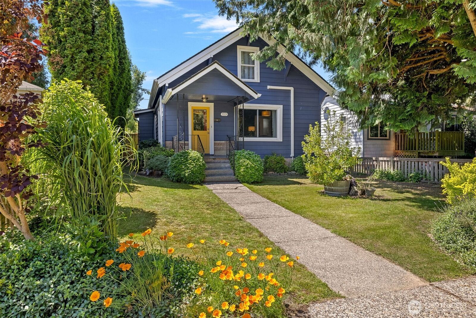 Property Photo:  7729  12th Avenue SW  WA 98106 