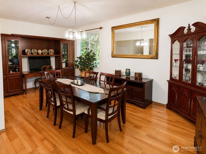 Property Photo:  912  Gina Court SE  WA 98513 