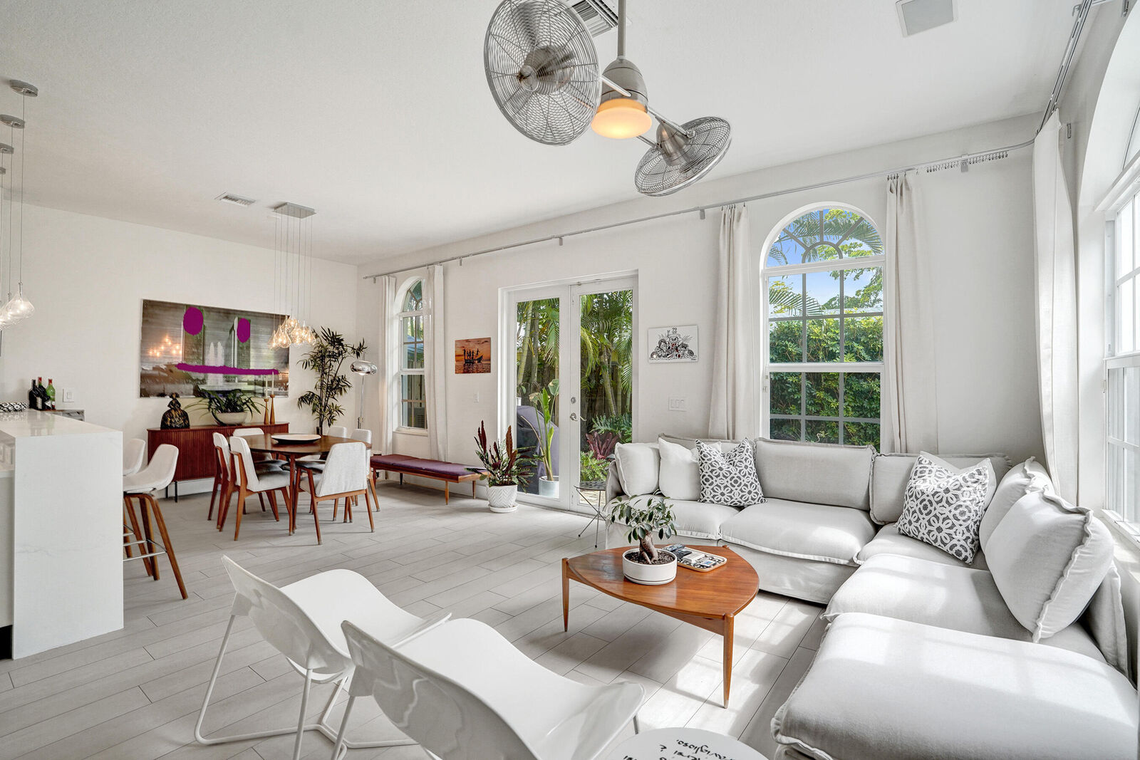 Property Photo:  2636 NE 9th Avenue 6  FL 33334 