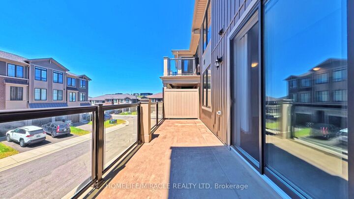Property Photo: 10 Birmingham Drive 129 ON N1R 0C6