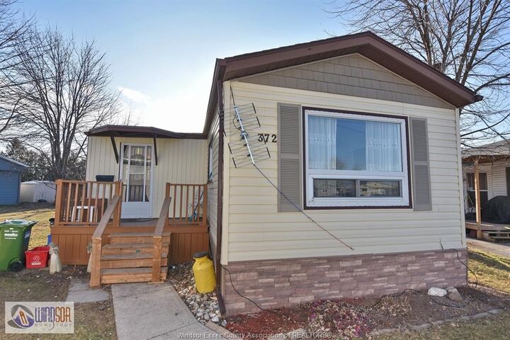 Property Photo: 327 Regent Court ON N8M 2Z2