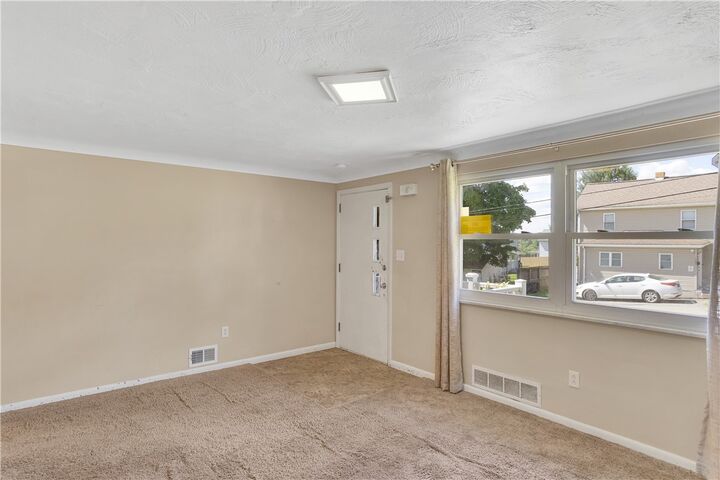 Property Photo: 402 Highland Street PA 15637