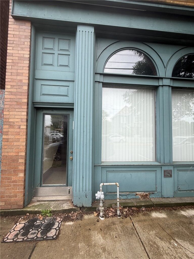 Property Photo:  546 California Ave  PA 15202 
