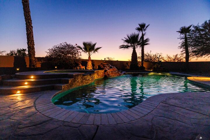 Property Photo: 13120 S Chase Way AZ 85367