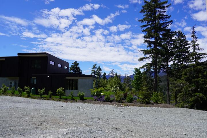 9261 Wedgemount Plateau Drive — photo 1