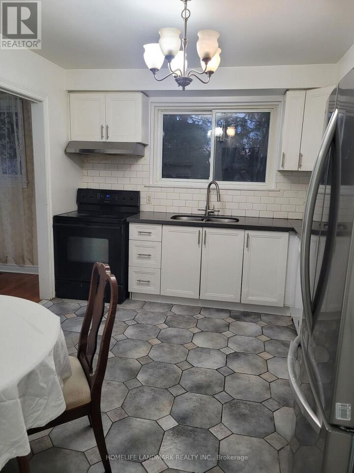 Property Photo:  229 Chartland Boulevard  ON M1S 2S4 