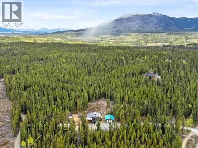 Property Photo:  19 Arctic Drive  YT Y1A 6M3 
