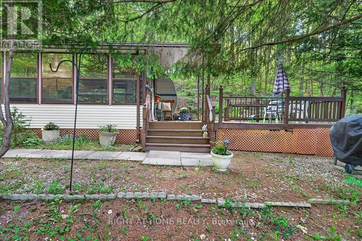 Property Photo:  142571 35 Road 201  ON N0G 1C0 
