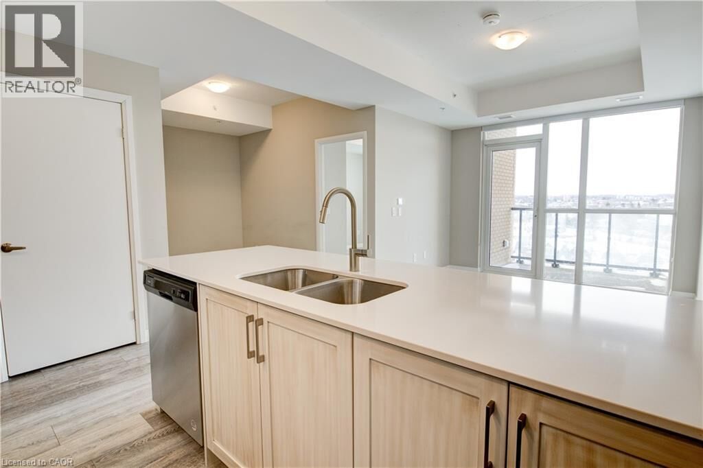 Property Photo:  108 Garment Street 1007  ON N2G 0E2 