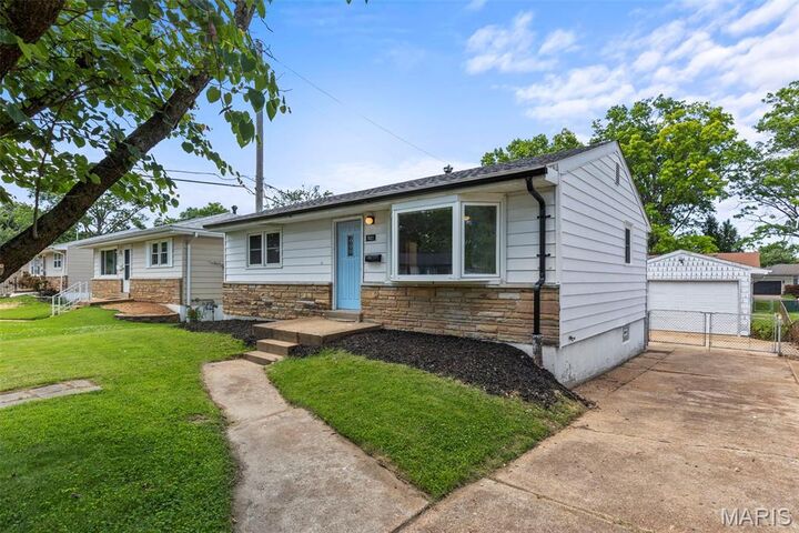 Property Photo:  7821 Clymer Drive  MO 63123 